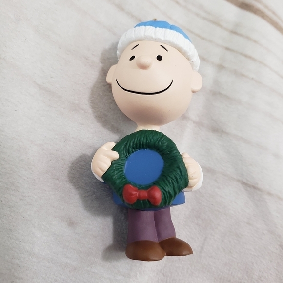 Hallmark Peanuts Charlie Brown A Snoopy Christmas Ornament Bob Siedler 1999 Box - Picture 2 of 10